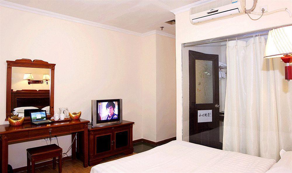 Guangzhou Jingdu Hotel Bagian luar foto